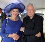 Haarzuilen, 19 Juni 2019
Haringparty Kasteel Haarzuilen
Marijke Helwegen met vriendin