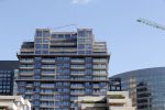 Amsterdam 17 juni 2019
Daley Blind en zijn vrouw Candy Rae gaan binnenkort in hun nieuwe apopartement / penthouse wonen op de zuidas . Het complex heet Xavier.