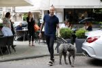 Amsterdam 27 juni 2019
Dave Roelvink met zijn auto ( Dave heeft zijn rijbewijs terug) en hond op de cornelis schuytstraat.