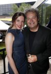 Amsterdam 12 juni 2019
Haringparty bij het Hilton hotel. Dirk Zeelenberg met een hostess