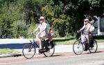 Amsterdam 29 juni 2019
Eddy habbema met vrouw en kleindochter op de fiets.