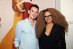 Amsterdam 29 juni 2019
Premiere young patrons circle in de stopera. Eva Simons met haar nieuwe vriend