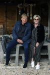 Castricum 13 juni 2019
Henny Huisman wordt geinterviewd door Catherine Keyl bij zijn huis.