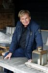 Castricum 13 juni 2019
Henny Huisman wordt geinterviewd door Catherine Keyl bij zijn huis.
