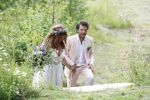 Kraggenburg 22 juni 2019
Katja Schuurman en haar kersverse man Freek v Noortwijk zijn getrouwd en posseren uitgebreid voor de pers op landgoed Netl , de wildste tuin.