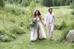 Kraggenburg 22 juni 2019
Katja Schuurman en haar kersverse man Freek v Noortwijk zijn getrouwd en posseren uitgebreid voor de pers op landgoed Netl , de wildste tuin.