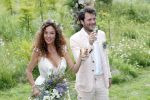 Kraggenburg 22 juni 2019
Katja Schuurman en haar kersverse man Freek v Noortwijk zijn getrouwd en posseren uitgebreid voor de pers op landgoed Netl , de wildste tuin.