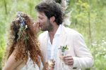 Kraggenburg 22 juni 2019
Katja Schuurman en haar kersverse man Freek v Noortwijk zijn getrouwd en posseren uitgebreid voor de pers op landgoed Netl , de wildste tuin.