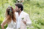 Kraggenburg 22 juni 2019
Katja Schuurman en haar kersverse man Freek v Noortwijk zijn getrouwd en posseren uitgebreid voor de pers op landgoed Netl , de wildste tuin.