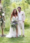 Kraggenburg 22 juni 2019
Katja Schuurman en haar kersverse man Freek v Noortwijk zijn getrouwd en posseren uitgebreid voor de pers op landgoed Netl , de wildste tuin.
