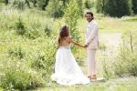 Kraggenburg 22 juni 2019
Katja Schuurman en haar kersverse man Freek v Noortwijk zijn getrouwd en posseren uitgebreid voor de pers op landgoed Netl , de wildste tuin.