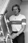 Heerhugowaard, 4 Februari 1985
Koos Alberts met zijn gezin voor en in hun nieuwe huis
Joke Krommenhoek Christa Krommenhoek en Dave Krommenhoek