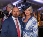 Haarzuilen, 19 Juni 2019
Haringparty Kasteel Haarzuilen
Marco Kroon en echtgenote