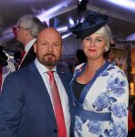 Haarzuilen, 19 Juni 2019
Haringparty Kasteel Haarzuilen
Marco Kroon en echtgenote