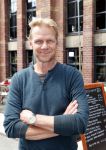 Amsterdam 20 juni 2019
Uitreiking Nipkow schijf aan Jeroen Pauw. Menno Bentveld met partner