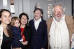 Amsterdam 1 juli 2019
Uitreiking van de Johan Kaart Prijs aan Pierre Bokma in het deLamar theater. Pierre met zijn vrouw Hendriekje v Houweninge kinderen en schoonouders Chiem v Houweninge met zijn vrouw Maria