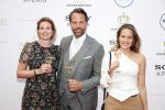 Amsterdam 18 juni 2019
Leading ladies awards bij hotel the Grand. Robert Lee met vriendinnen