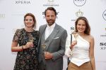 Amsterdam 18 juni 2019
Leading ladies awards bij hotel the Grand. Robert Lee met vriendinnen