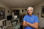 Sluis 6 juni 2019
Robert Weijers de ex partner van Rob Verlinden in zijn huisje in Sluis en met zijn hond en camper.