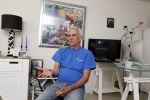 Sluis 6 juni 2019
Robert Weijers de ex partner van Rob Verlinden in zijn huisje in Sluis en met zijn hond en camper.