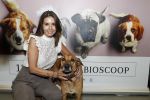 Amsterdam 12 juni 2019
Premiere a dogs Journey by Lucky Smit.
Bas Smit Anouk Smulders en Rosanna Kluivert zijn aanwezig met hun honden.