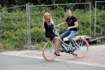 Buren 20 juni 2019
Barbie Samantha de Jong met haar vriend Maron Hill kopen nieuwe fietsen bij Arvel