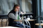 Amsterdam 28 juni 2019
Wesly Bronkhorst bellend op terras.