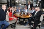 Amsterdam 6 juni 2019
Talkies terras awards bij de Harbour club . Wim Zegwaard met tamar en relaties