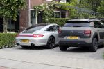 Loenen 9 juni 2019
Porsche 911 op de oprit bij het huis van Yvon Jaspers.