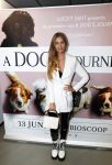 Amsterdam 12 juni 2019
Premiere a dogs Journey by Lucky Smit.
Bas Smit Anouk Smulders en Rosanna Kluivert zijn aanwezig met hun honden.