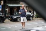 Amsterdam 27 juni 2019
Ivo Niehe gaat geld pinnen in Amsterdam zuid.
