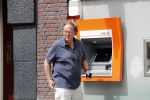 Amsterdam 27 juni 2019
Ivo Niehe gaat geld pinnen in Amsterdam zuid.
