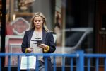 Amsterdam 17 juli 2020
Bridget Maasland doet boodschappen