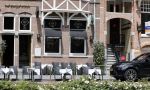 Amsterdam 1 juli 2020
Lege terassen bij the burger room van Gordon