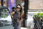 Amsterdam 3 juli 2020
Chantal Oornink met haar hondje in Amsterdam zuid