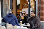 Amsterdam 2 juli 2020
Connie Witteman met haar zoon Marvin Breukhoven en haar vroegere PA Edwin