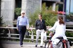 Amsterdam 18 juni 2020
Cor Boonstra eet een ijsje met ik denk zijn dochter in Amsterdam zuid.
