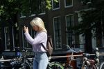 Amsterdam 28 juni 2020
Dionne Stax doet boodschappen op de utrechtsestraat.