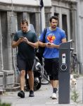 Amsterdam 3 juli 2020
Dotan gaat met zijn amerikaanse partner Grant Boone sporten .