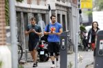 Amsterdam 3 juli 2020
Dotan gaat met zijn amerikaanse partner Grant Boone sporten .