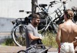 Amsterdam 25 juni 2020
Estelle Cruijff Jamie Vaes Koen Kardashian en vrienden op boot door Amsterdamse grachten.