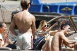 Amsterdam 25 juni 2020
Estelle Cruijff Jamie Vaes Koen Kardashian en vrienden op boot door Amsterdamse grachten.
