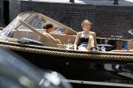 Amsterdam 25 juni 2020
Estelle Cruijff Jamie Vaes Koen Kardashian en vrienden op boot door Amsterdamse grachten.