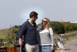 Noordwijk 24 juni 2020
Eva Jinek met partner Dexter v d Voorn en hun zoontje Pax  bij het strand van Noordwijk