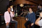 Amsterdam 14 juli 2020
Gerard Joling opent de gouden bitterbal (Cafe in Madame Tussaud)