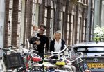 Amsterdam 2 juli 2020
Gigi Ravelli met haar man Roger Hodenius en hun dochter