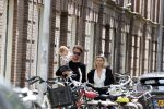 Amsterdam 2 juli 2020
Gigi Ravelli met haar man Roger Hodenius en hun dochter