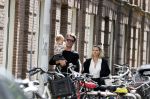 Amsterdam 2 juli 2020
Gigi Ravelli met haar man Roger Hodenius en hun dochter