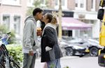 Amsterdam 3 juli 2020
Gregory v d Wiel en zijn vriendin Rose Bertram in Amsterdam zuid