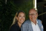 Doorn 27 juni 2020
Presentatie boek Wesley Sneijder . Het boek is geschreven door Kees Jansma en mark v Bommel ontving het eerste exemplaar. Helene Hendriks